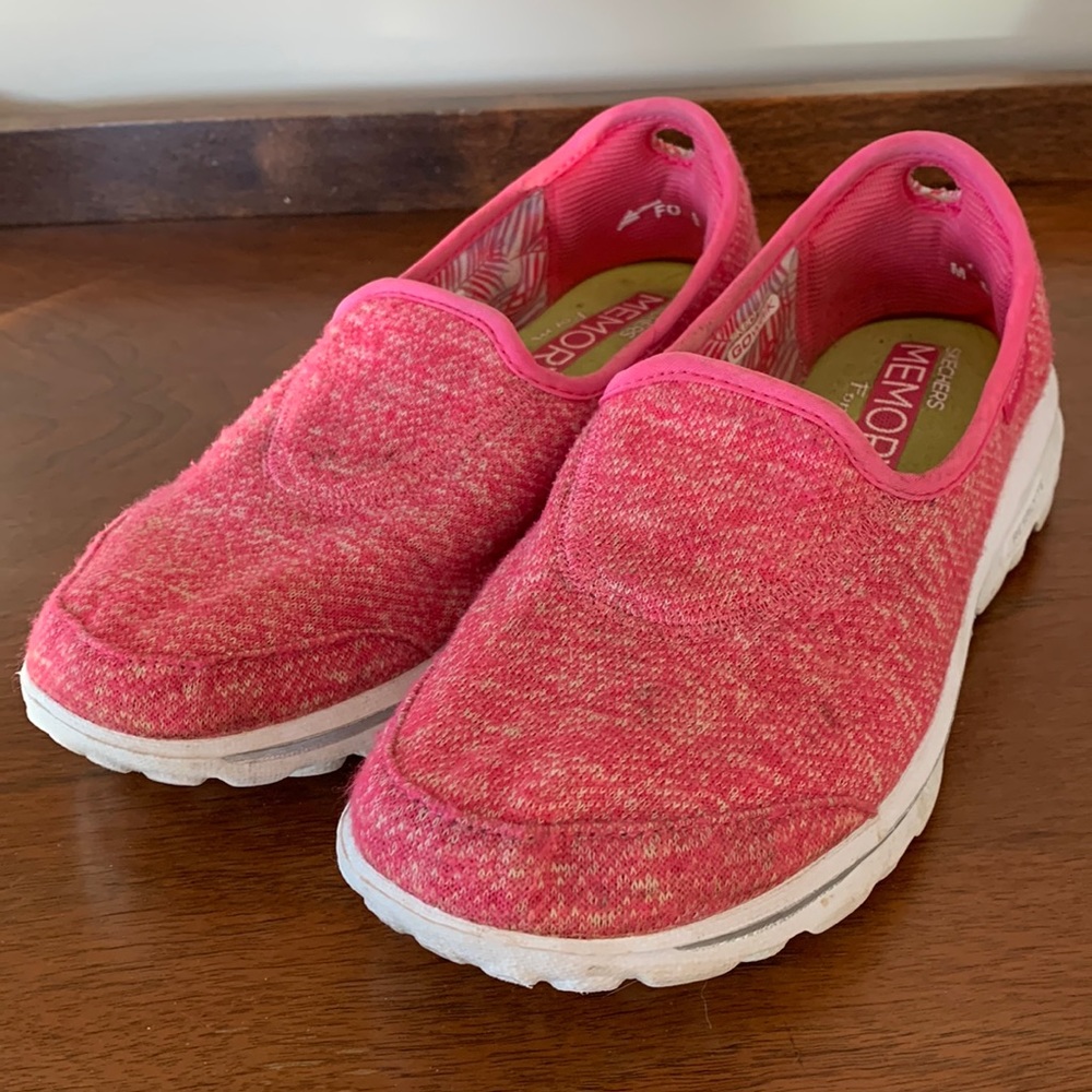 Skechers Go Walk Memory Form Fit Running Shoes